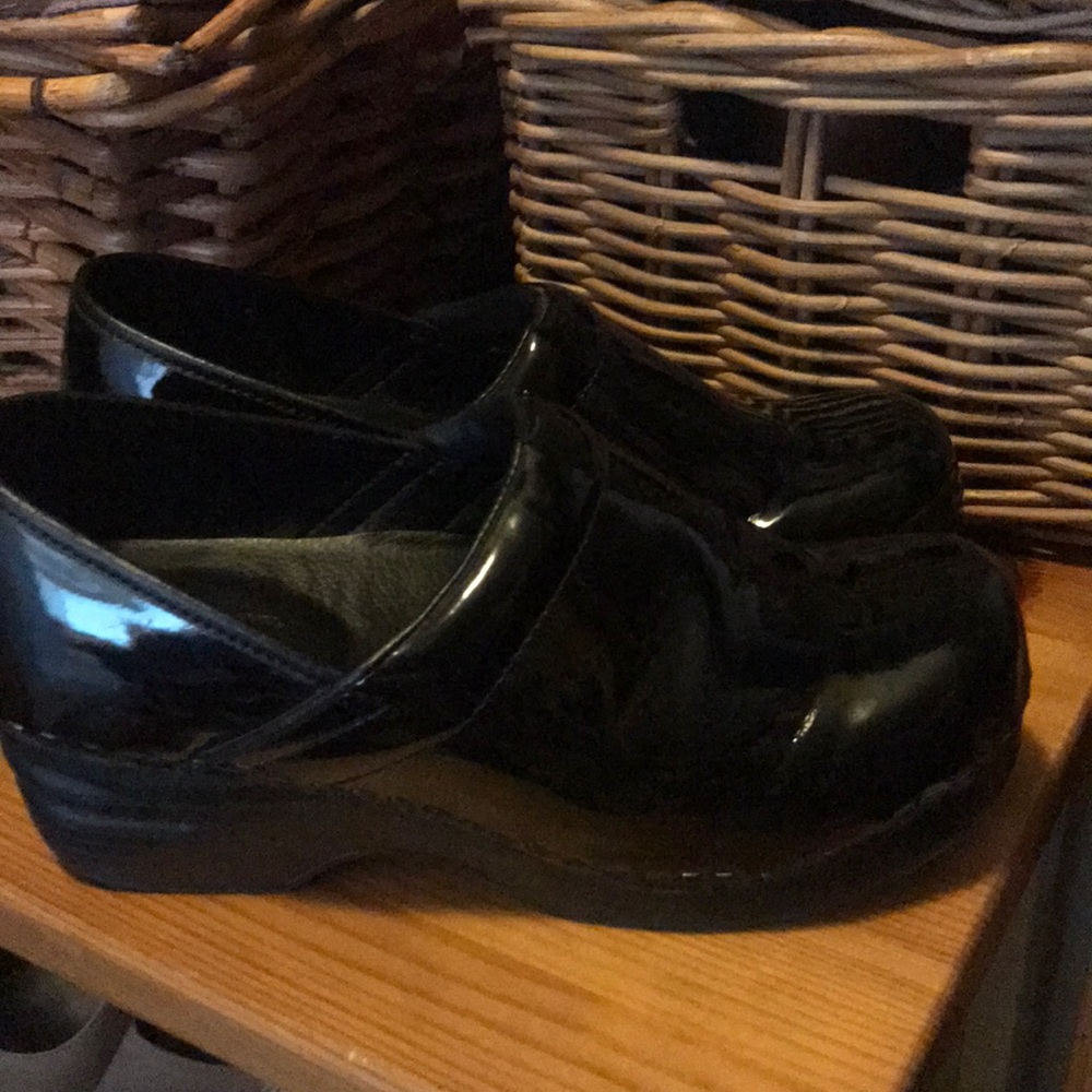 Pat n leather clogs
